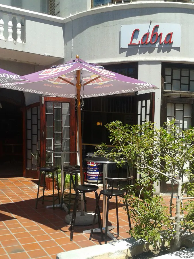 Labia Coffee Shop
